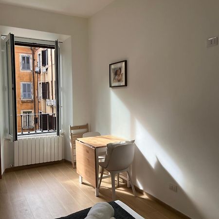 Flat 7 Rome Guesthouse Exterior photo