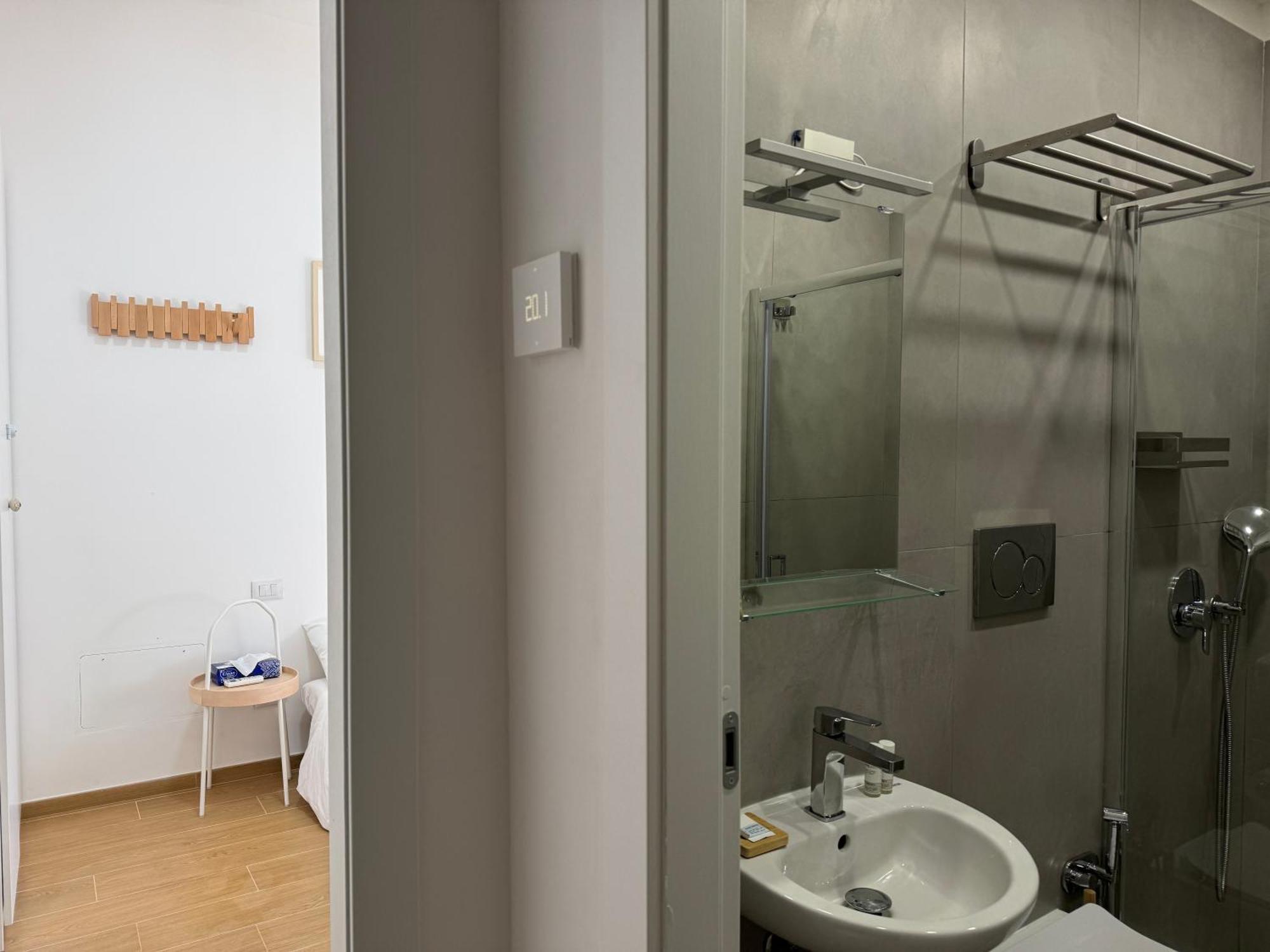 Flat 7 Rome Guesthouse Exterior photo